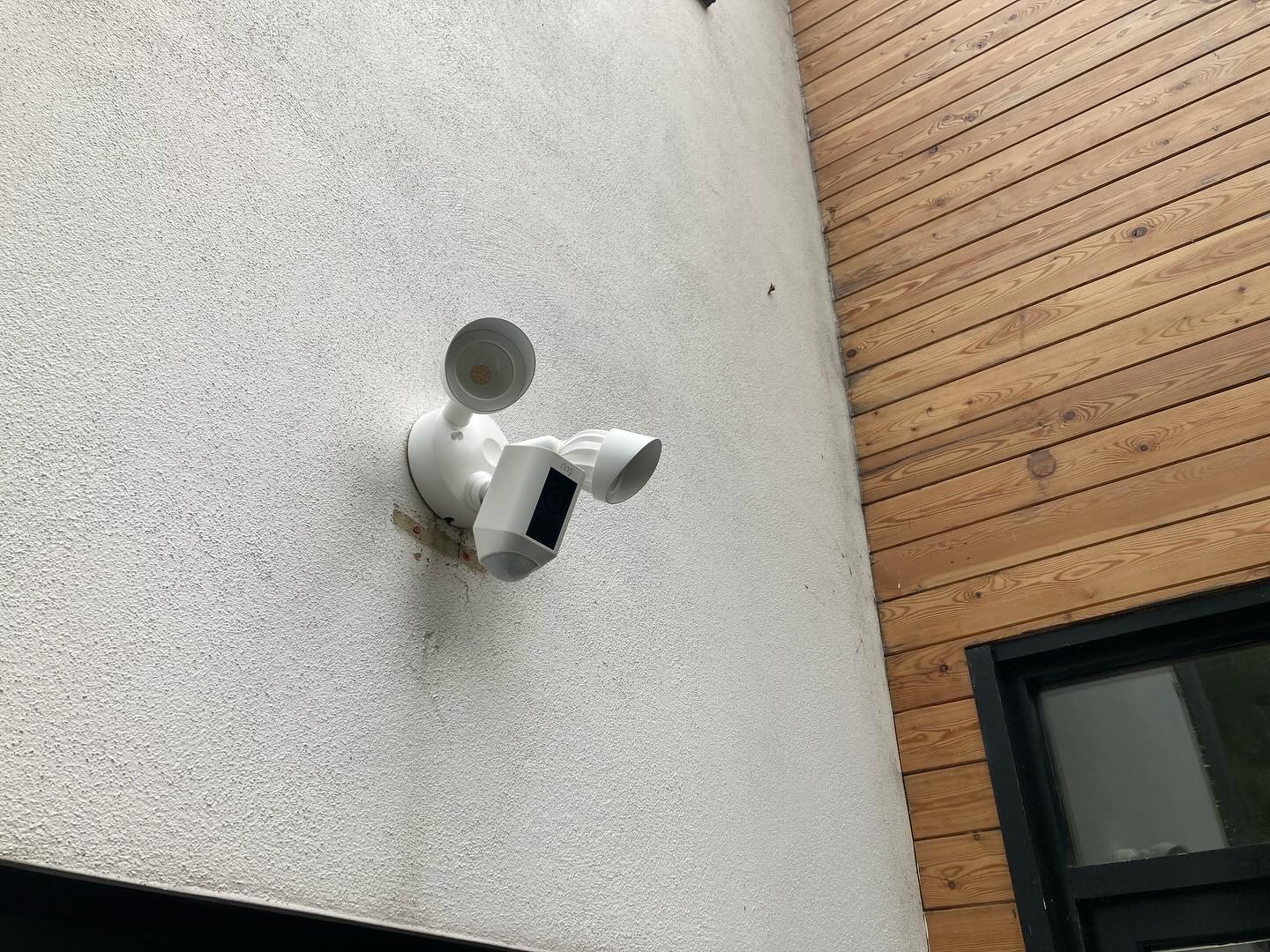 ring security camera electrician chislehurst